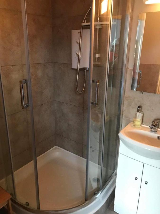 Centre Of Dingle Town - Luxury Holiday Apartment Eksteriør bilde