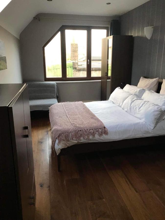Centre Of Dingle Town - Luxury Holiday Apartment Eksteriør bilde