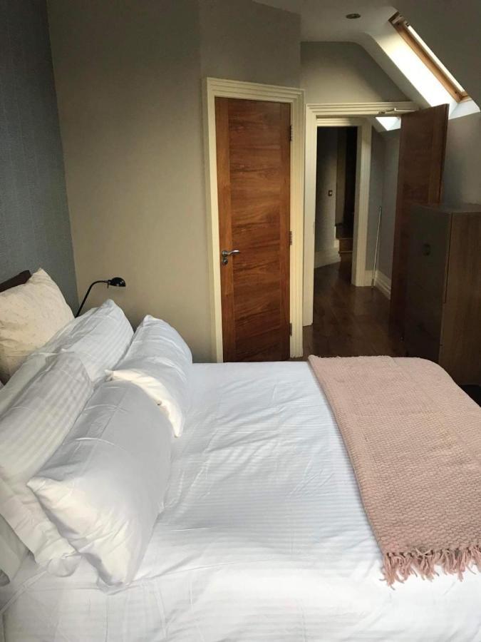 Centre Of Dingle Town - Luxury Holiday Apartment Eksteriør bilde